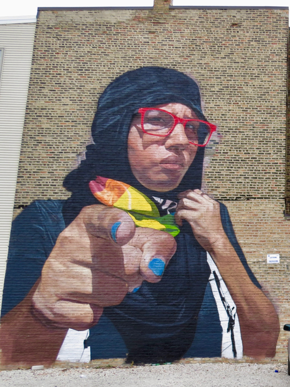 mural in Chicago by artist Alejandro Rodriguez.