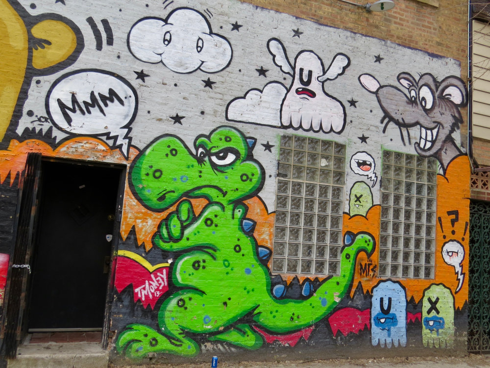 mural in Chicago by artist TMoney DeLarue.