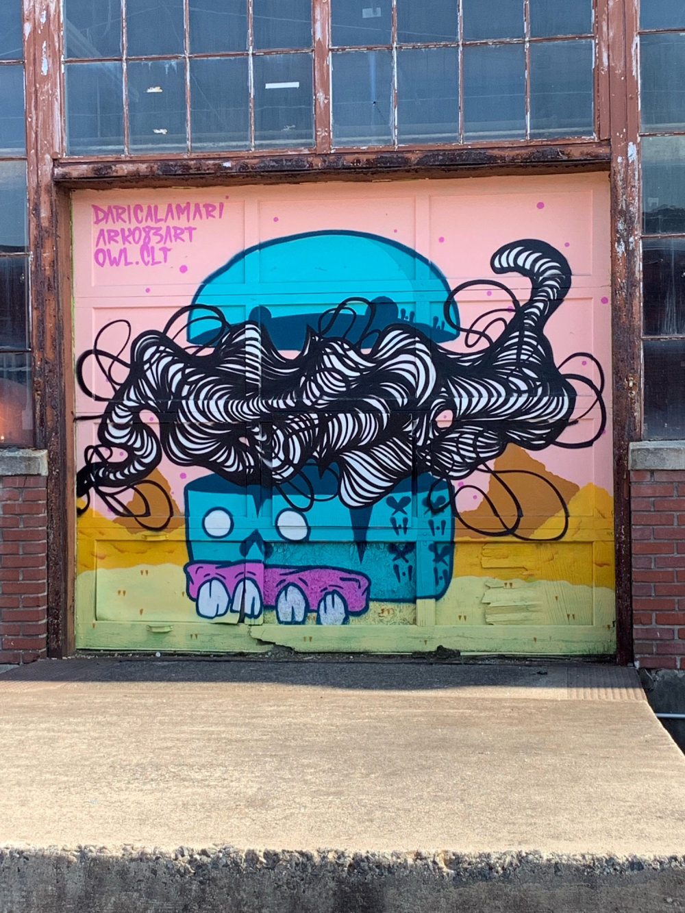 mural in Charlotte by artist Owl.