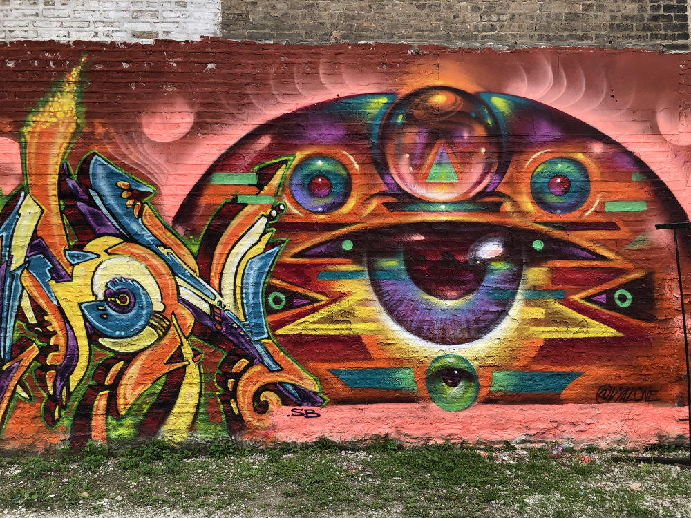 mural in Chicago by artist Vyal Reyes.