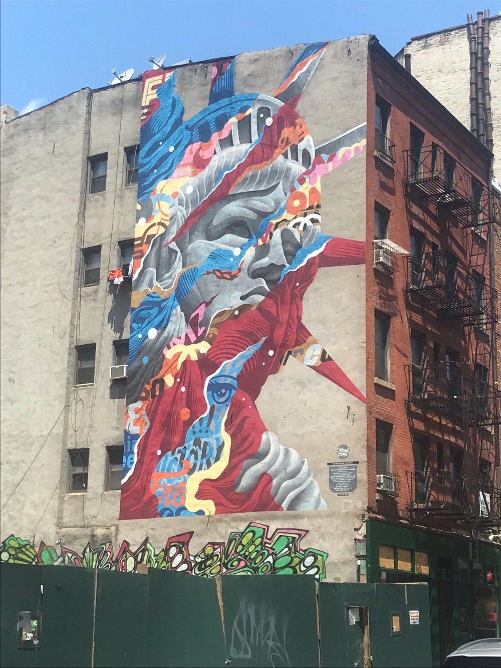 mural in New York by artist Tristan Eaton.