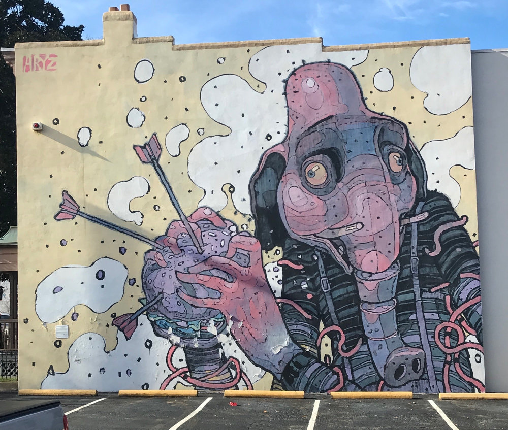 mural in Richmond by artist Aryz.