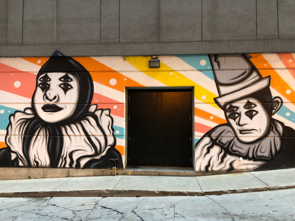mural in Chicago by artist Afrokilla.