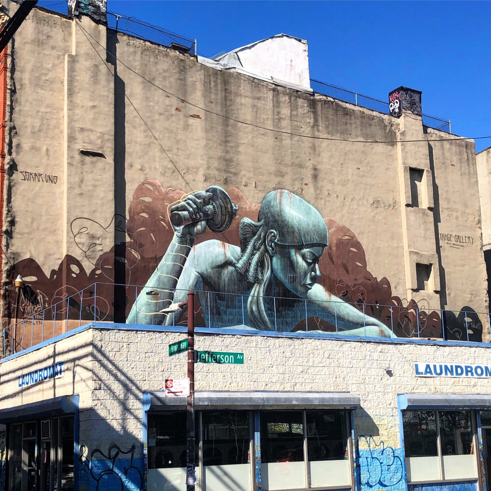 mural in Brooklyn by artist Sokar Uno.