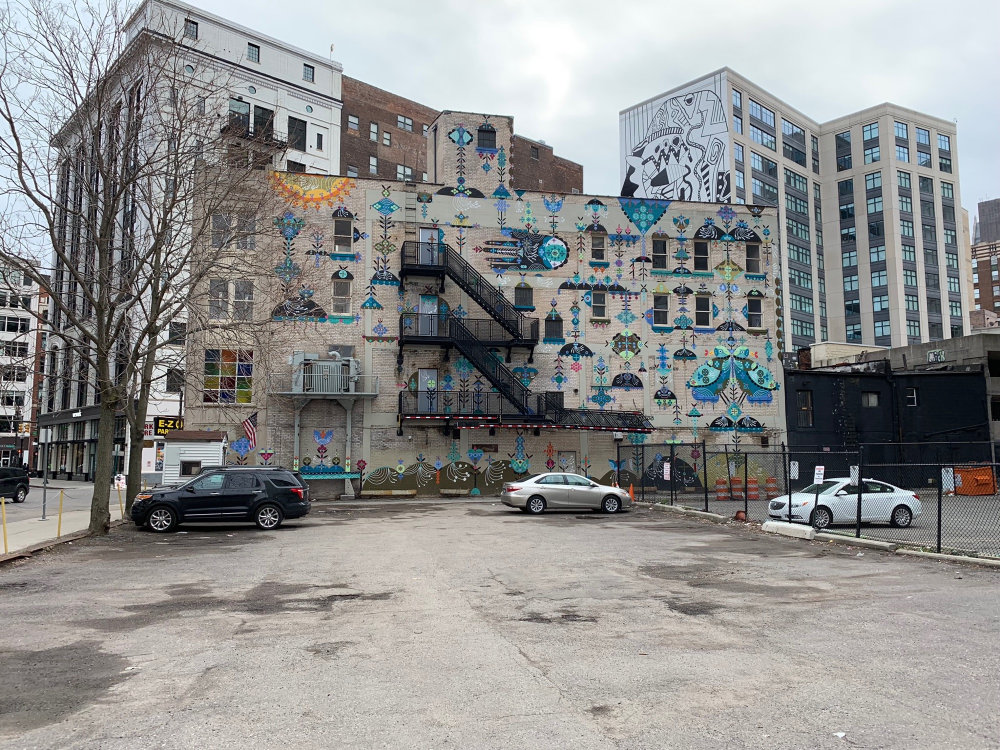 mural in Detroit by artist Bunnie Reiss.