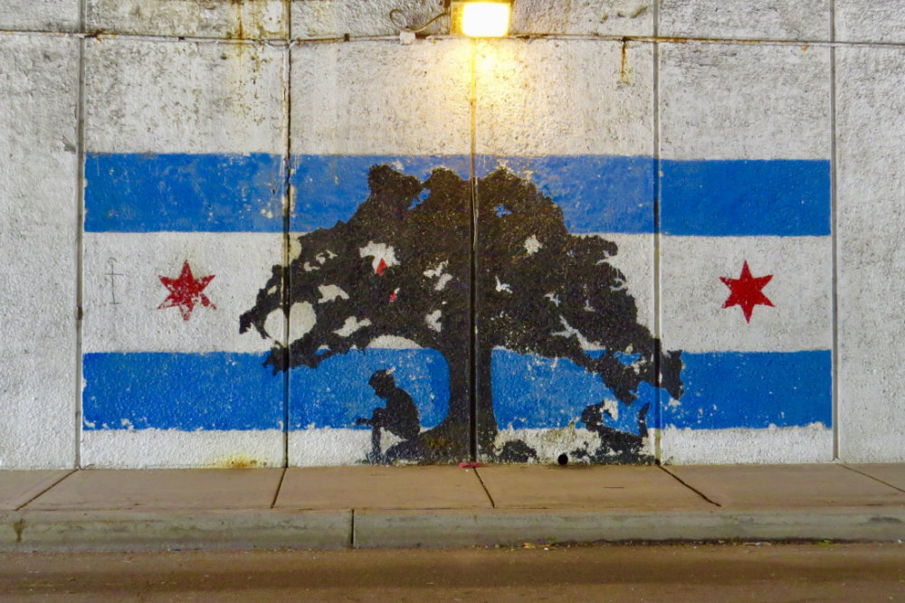 mural in Chicago by artist unknown.