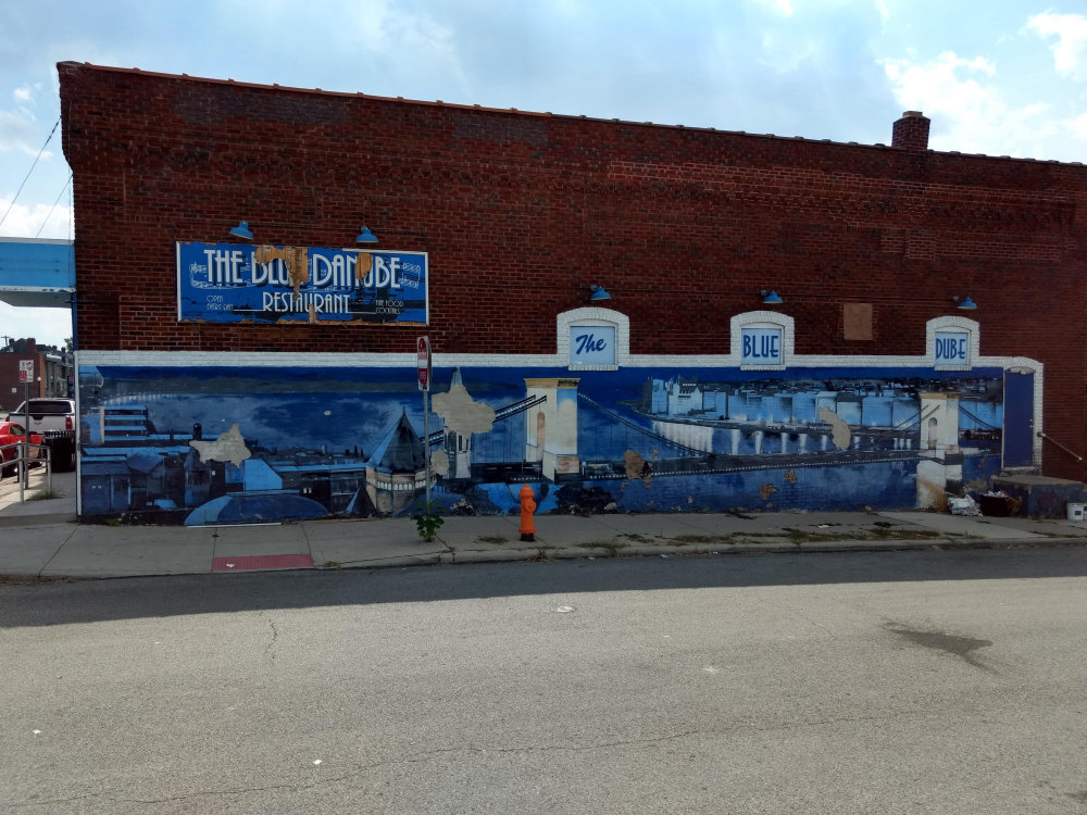mural in Columbus by artist unknown.