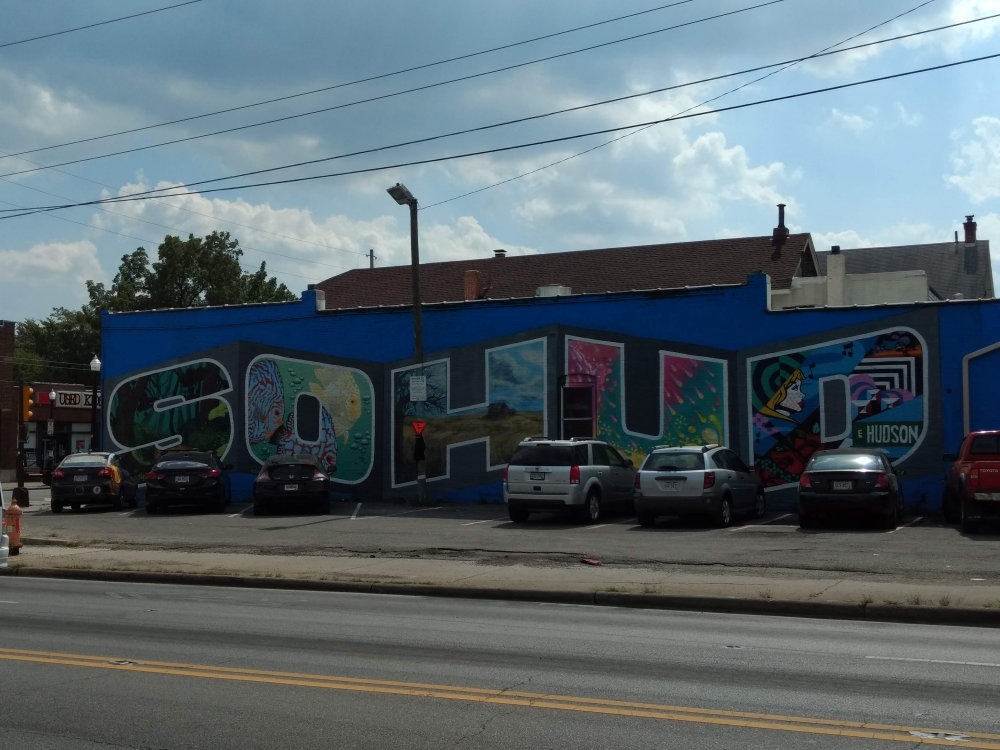 mural in Columbus by artist unknown.