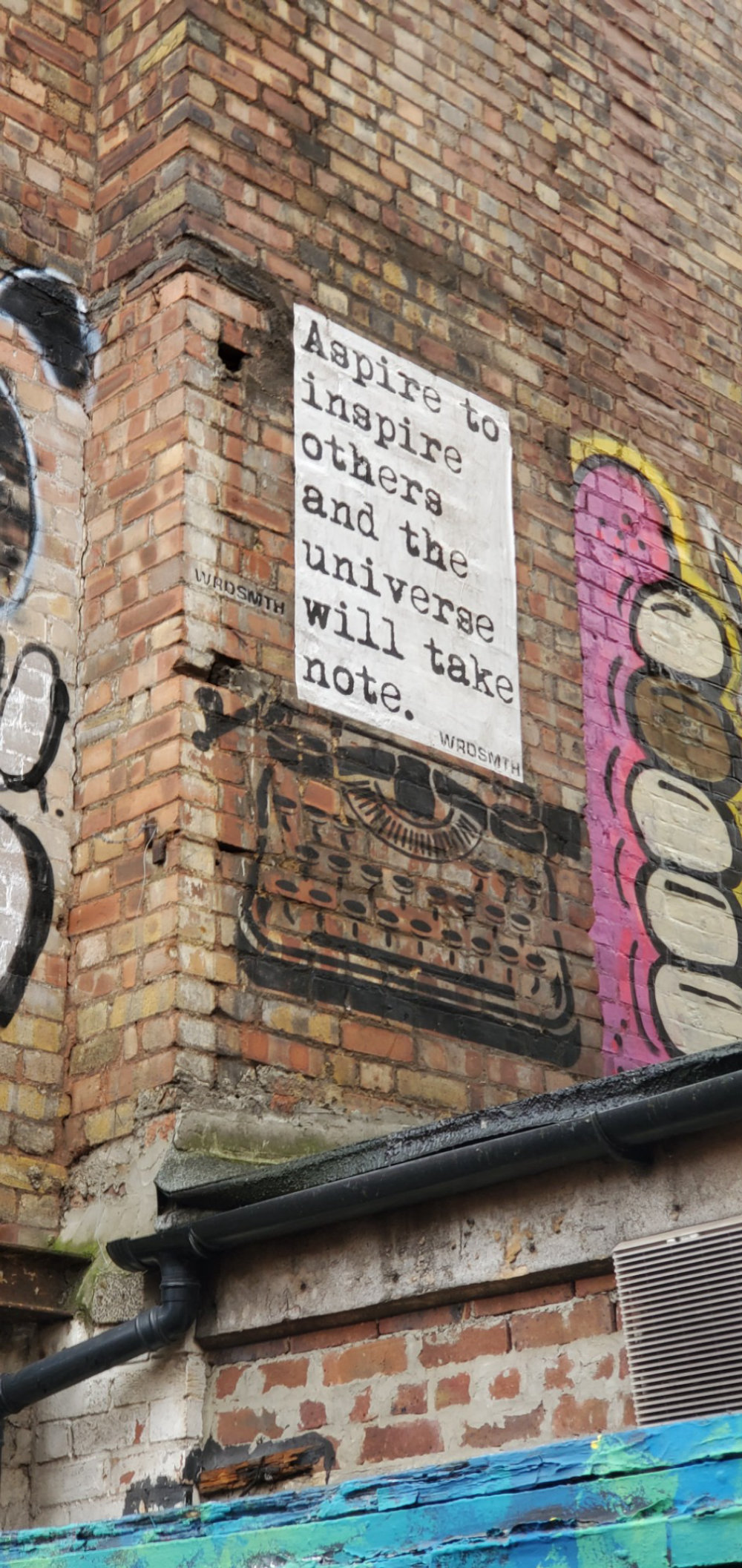 mural in London by artist WRDSMTH.
