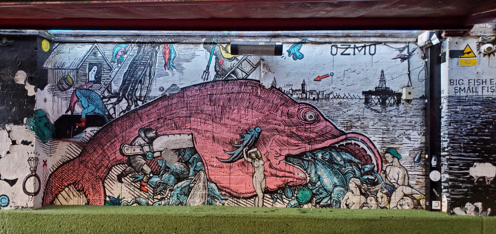 mural in London by artist Ozmo.