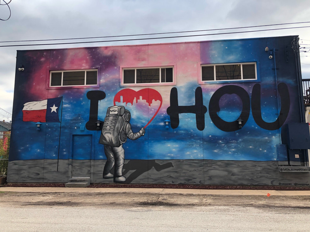 mural in Houston by artist Donkeeboy.