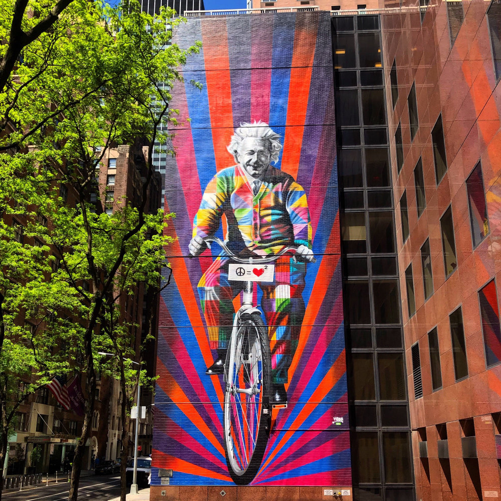 mural in New York by artist Eduardo Kobra. Tagged: Albert Einstein