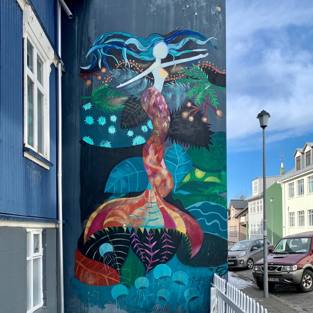 mural in Reykjavík by artist unknown.