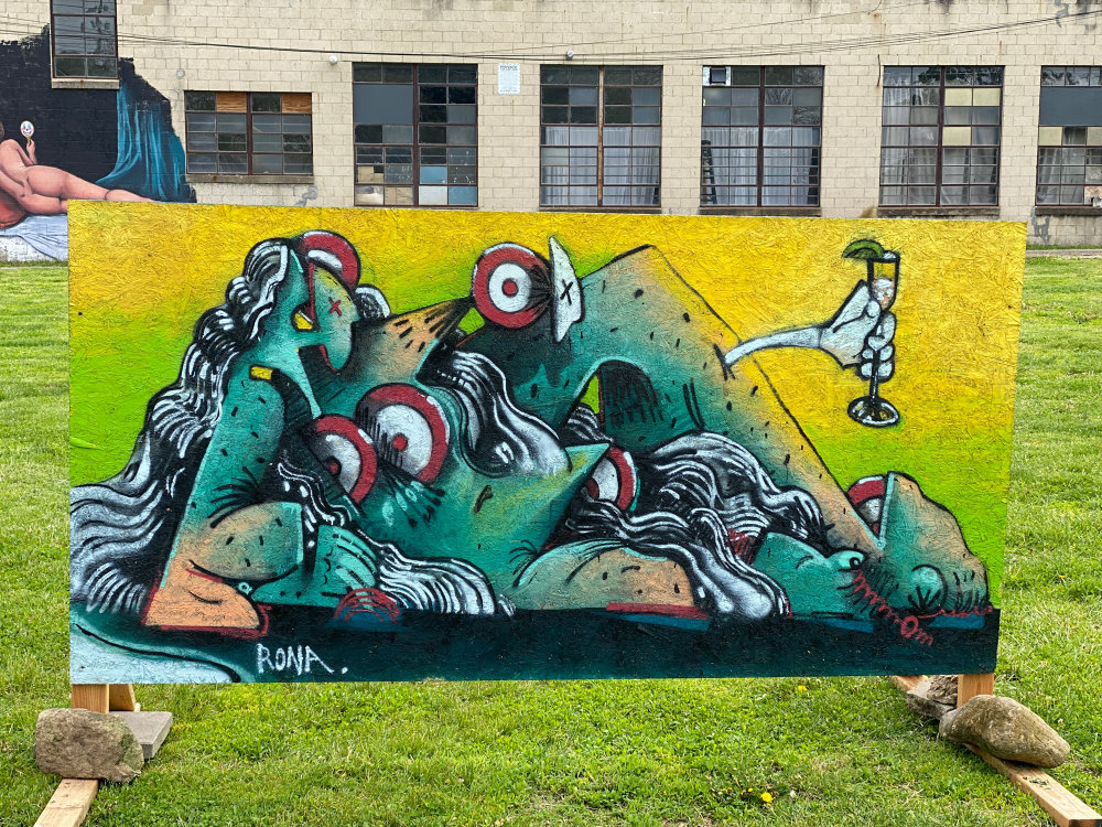mural in Columbus by artist SOLE.