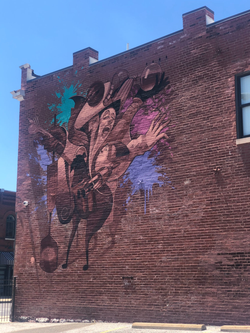 mural in St. Louis by artist Phil Jarvis.