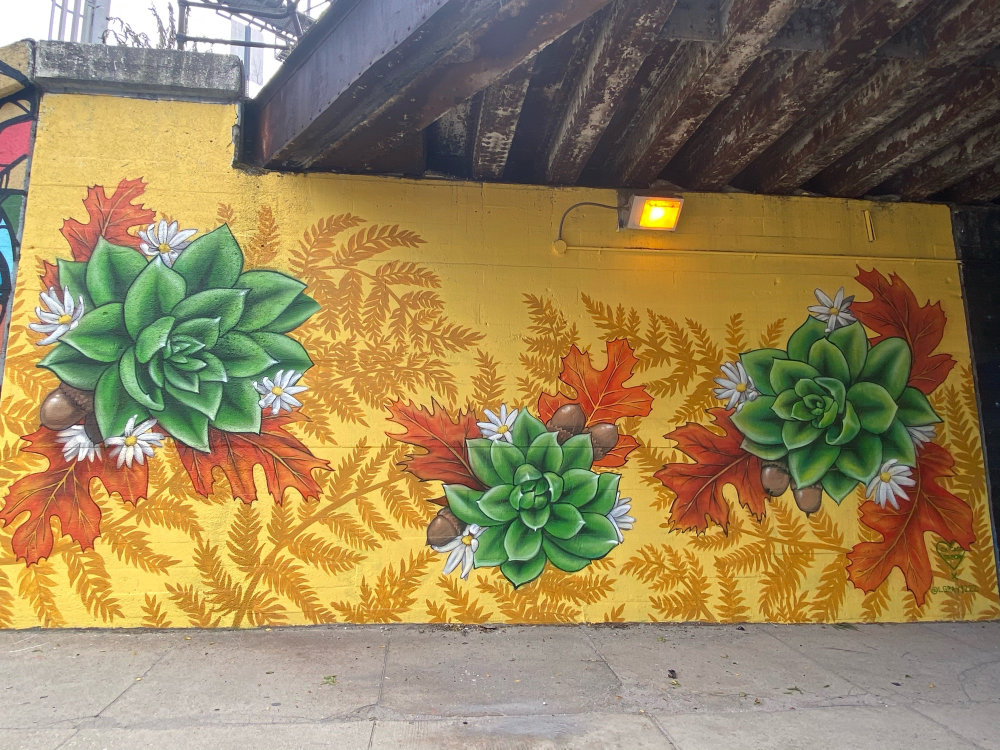 mural in Chicago by artist Lisa Gray.