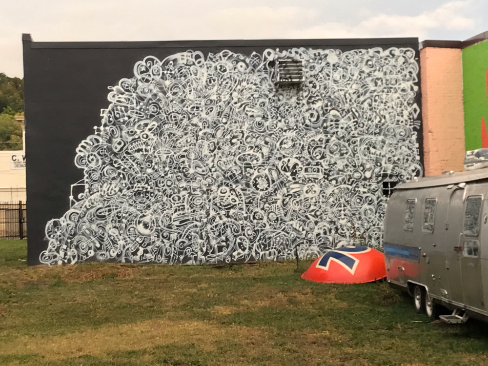 mural in Cincinnati by artist Rick Mallette.