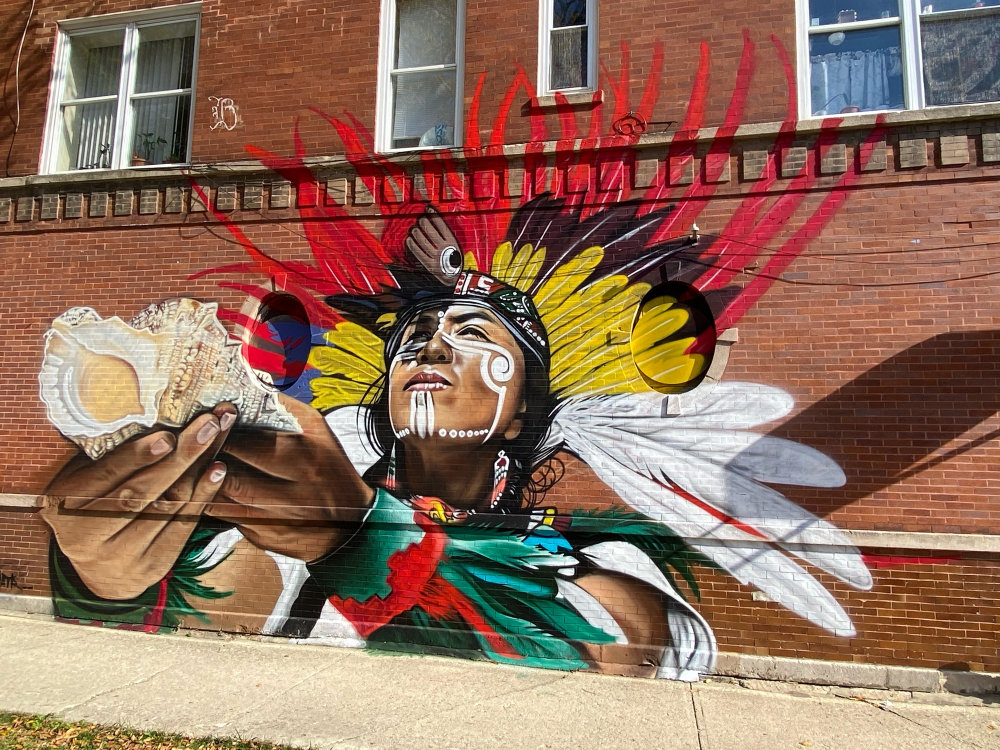 mural in Chicago by artist Matr.