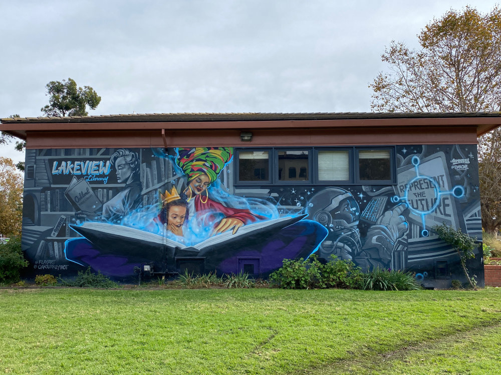 mural in Oakland by artist illuminaries.