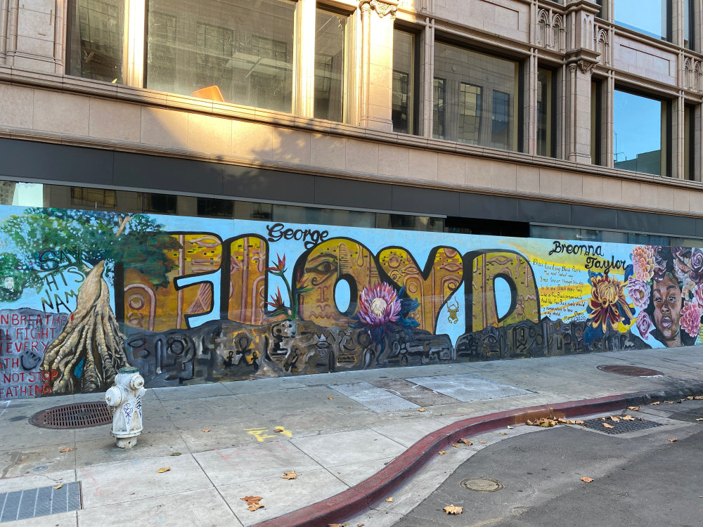 mural in Oakland by artist unknown. Tagged: George Floyd
