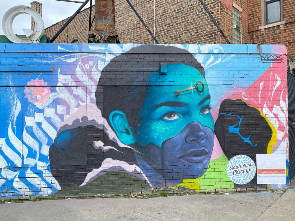 mural in Chicago by artist Max Sansing.