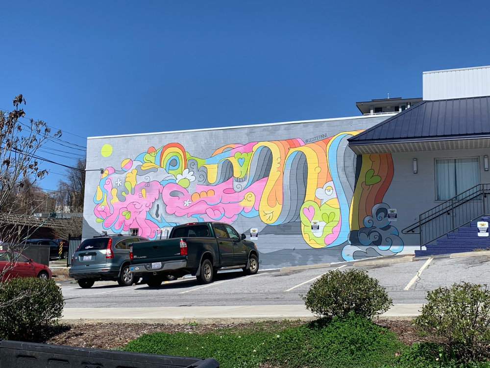 mural in Asheville by artist unknown.
