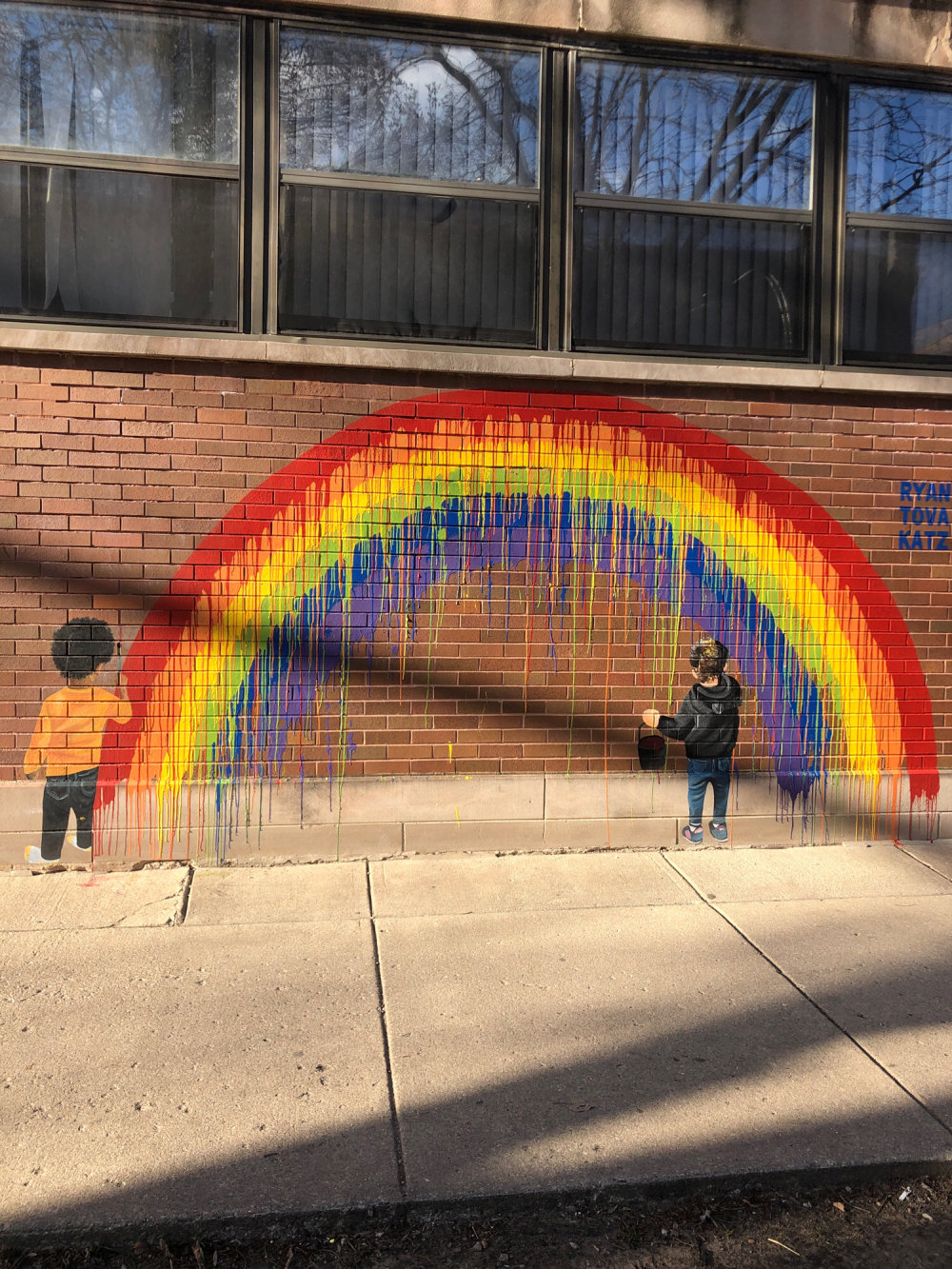 mural in Chicago by artist Ryan Tova Katz.