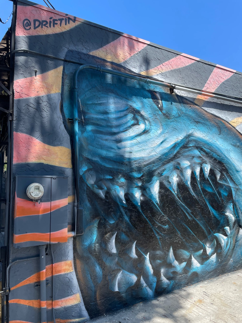 mural in San Jose by artist Driftin.
