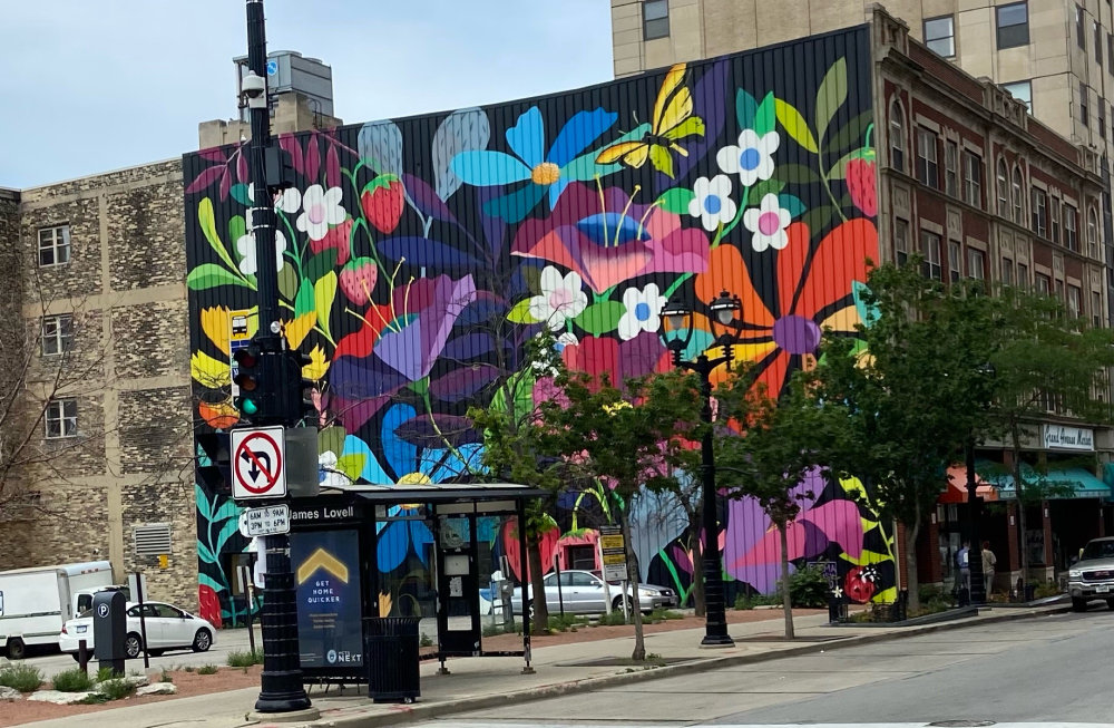 mural in Milwaukee by artist unknown.