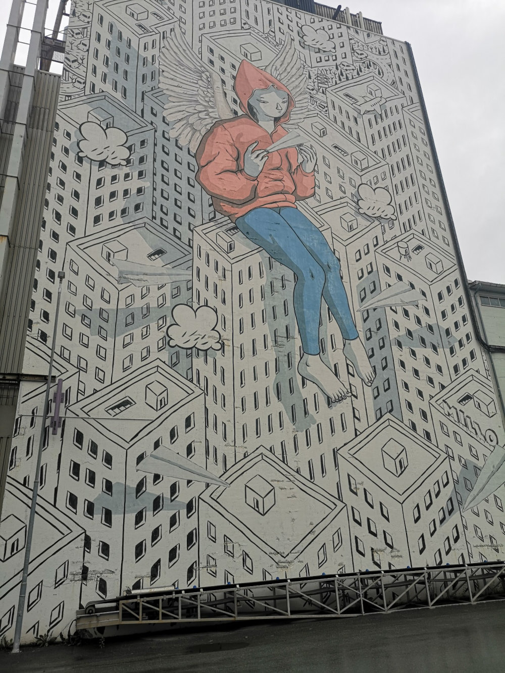 mural in Ilsvika by artist Millo.