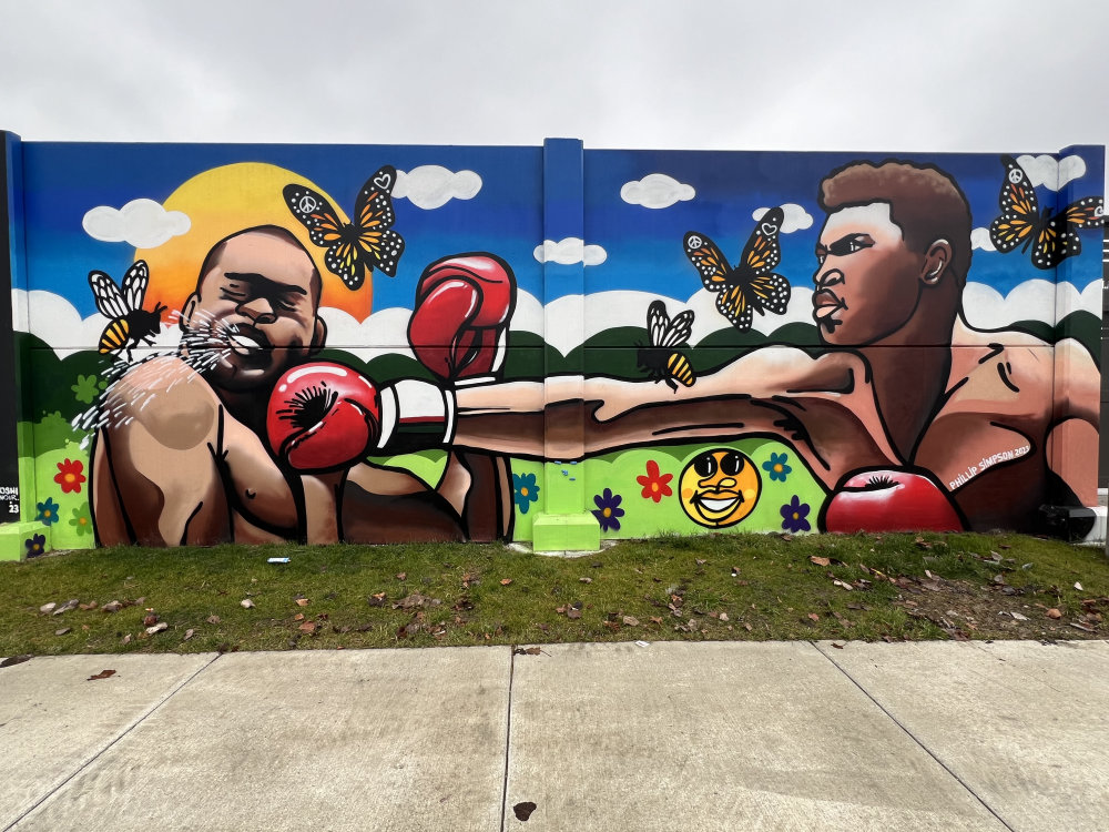 mural in Detroit by artist Phillip Simpson.