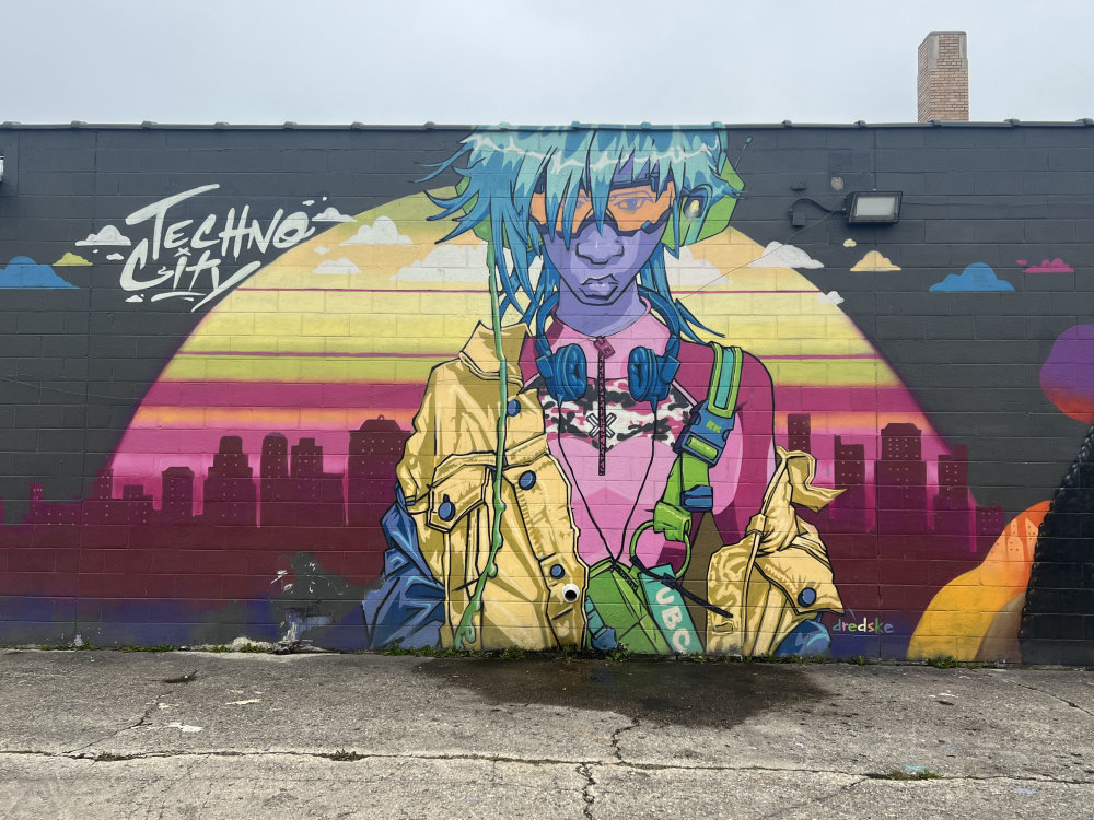 mural in Detroit by artist Dredske.