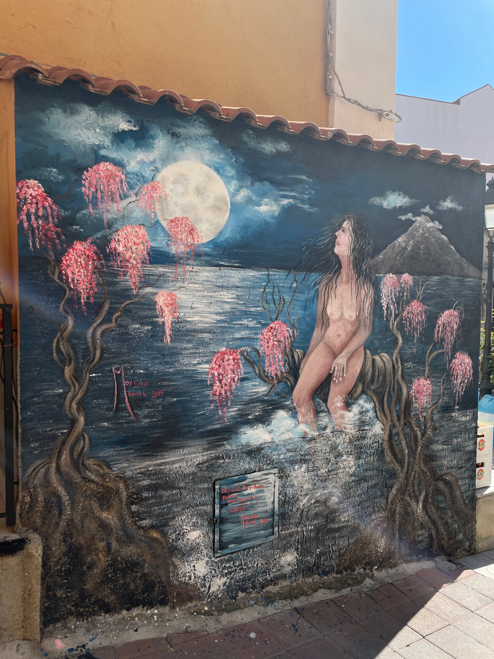 mural in Melito di Porto Salvo by artist unknown.