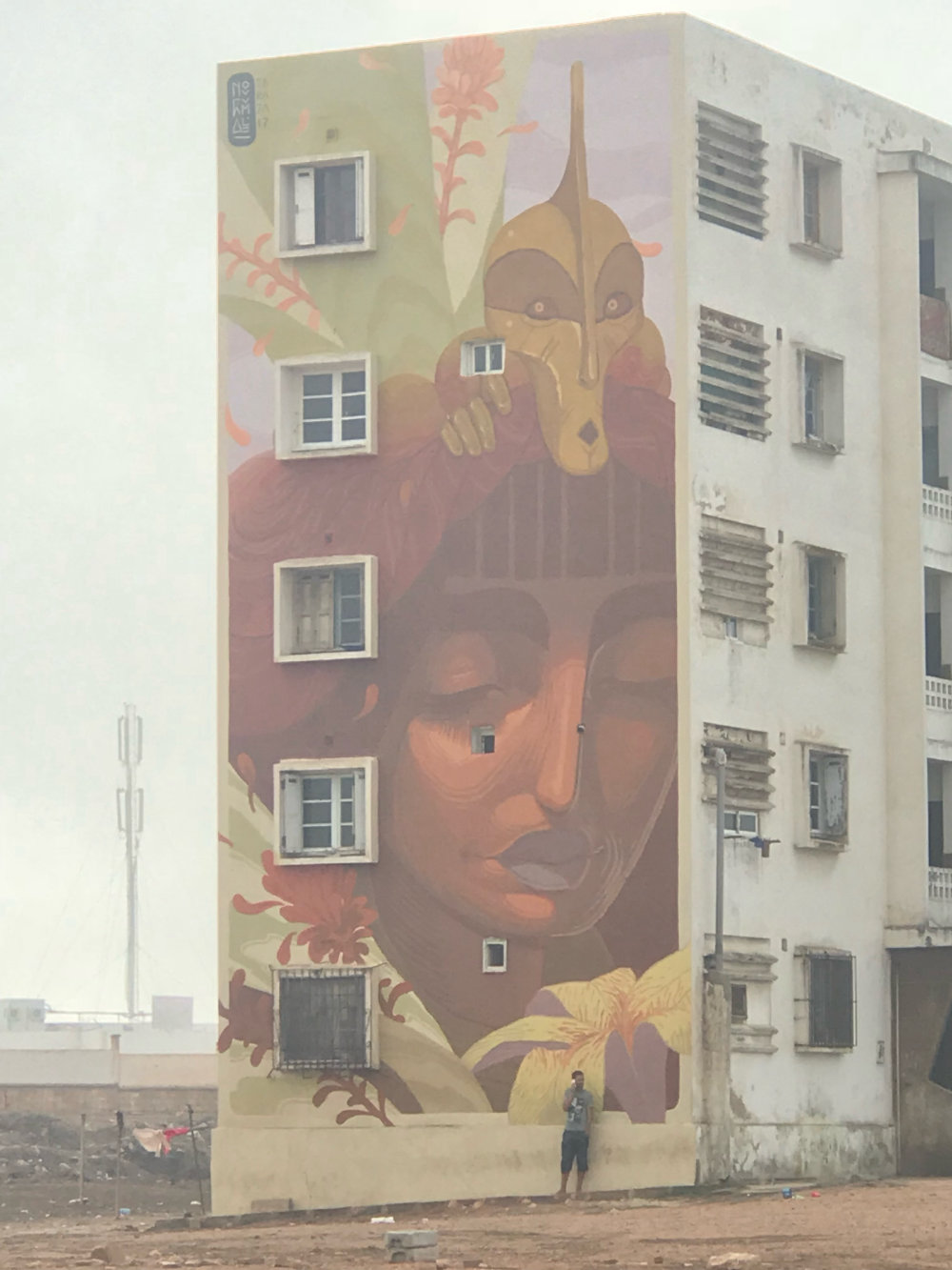 mural in Casablanca by artist unknown.