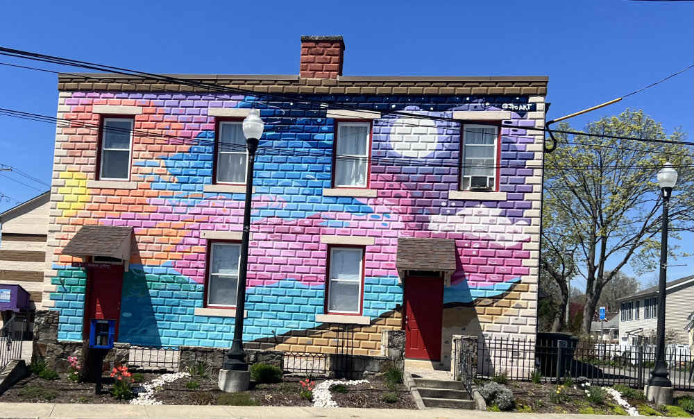 mural in Milford by artist unknown.