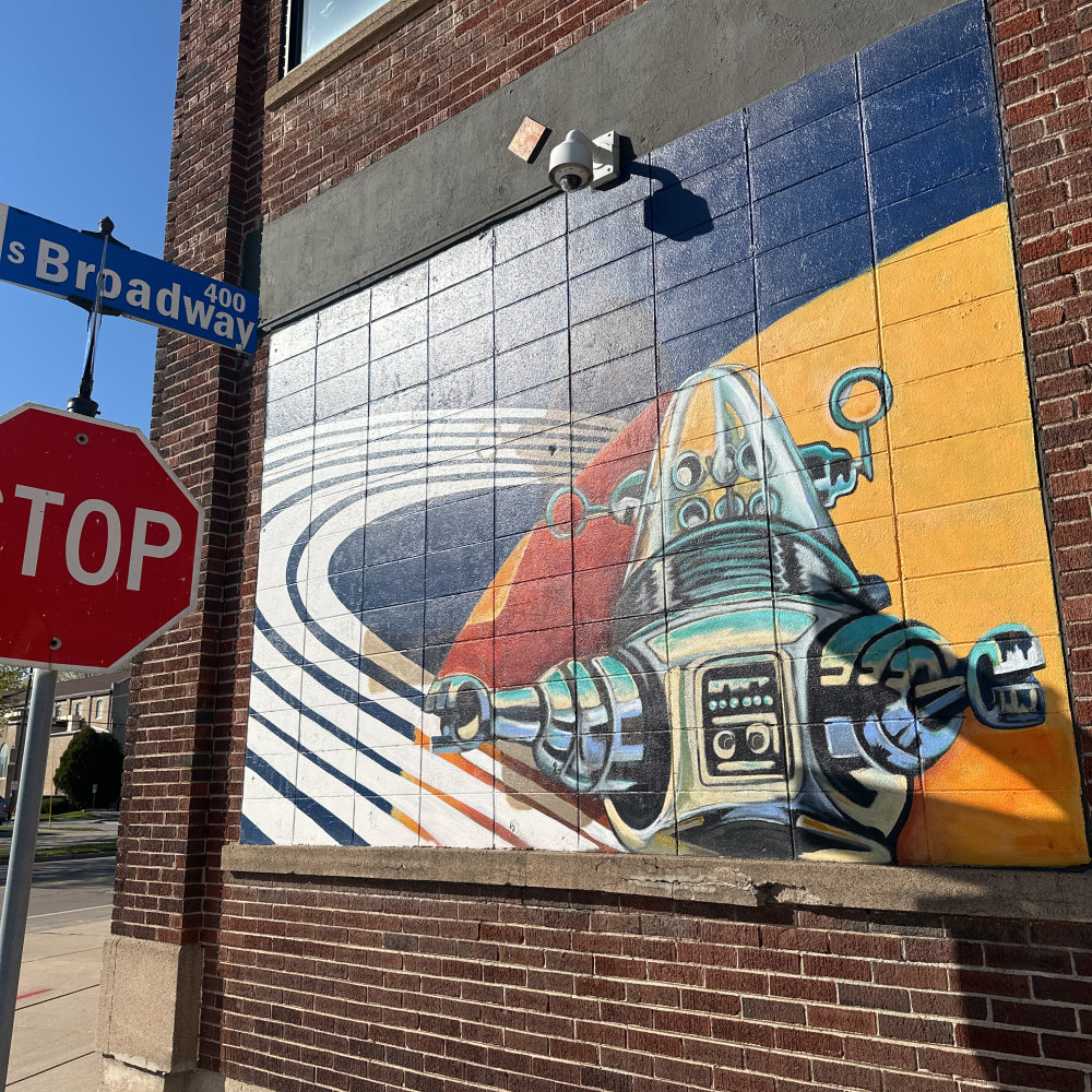 mural in Green Bay by artist unknown.