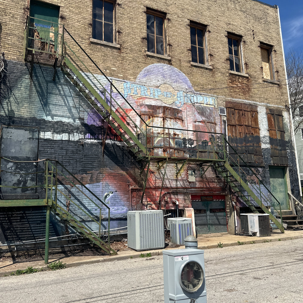 mural in Portage by artist unknown.