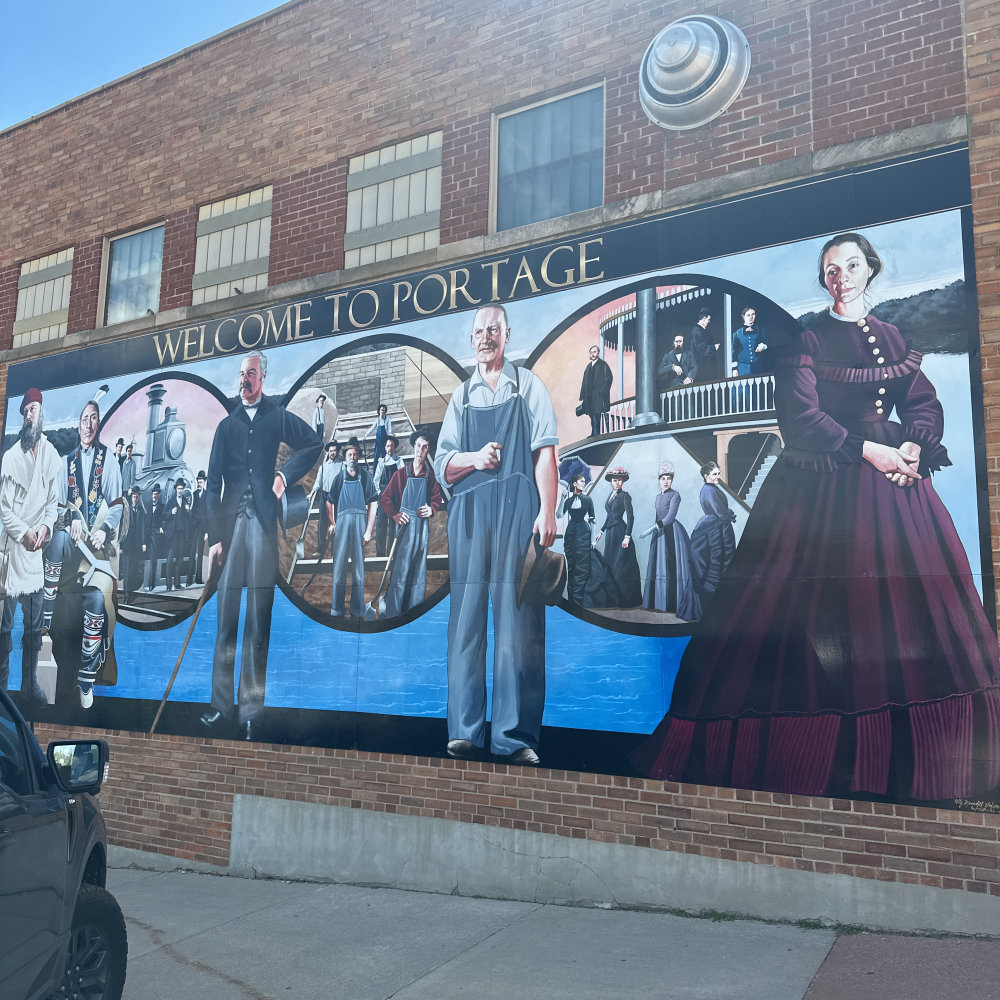 mural in Portage by artist unknown.