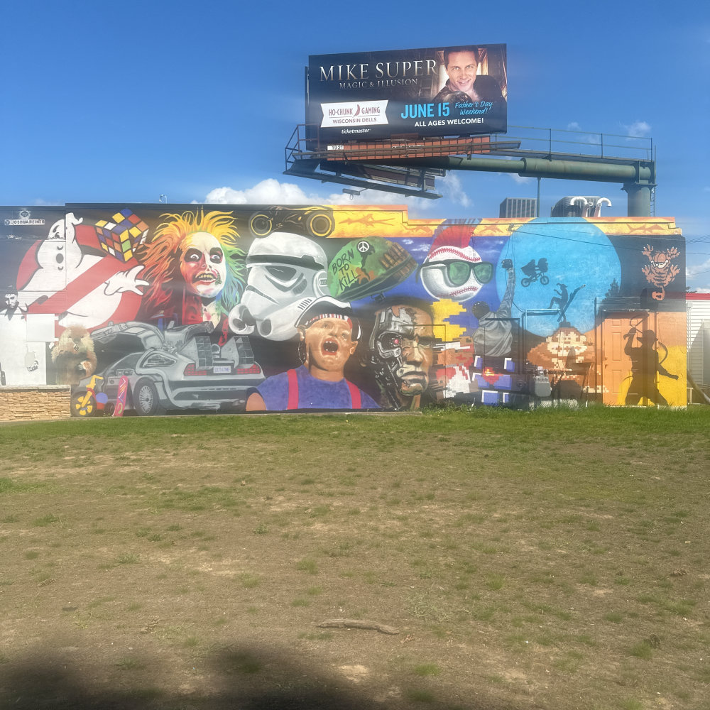 mural in Wisconsin Dells by artist unknown.