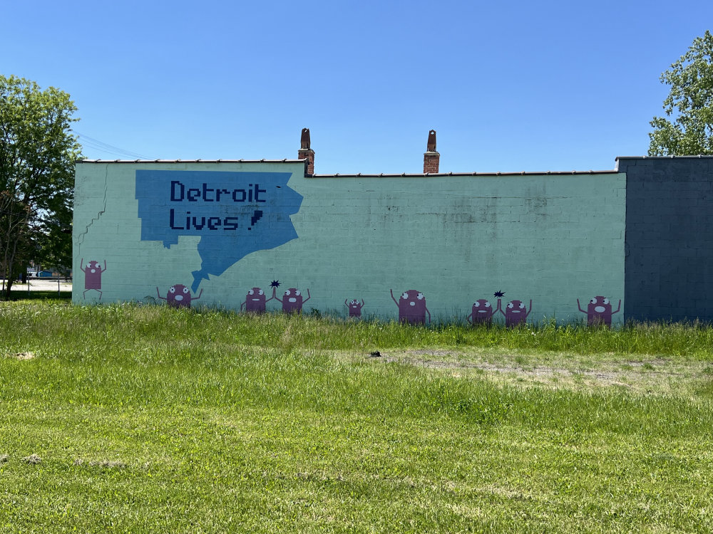 mural in Detroit by artist unknown.