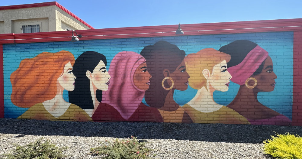 mural in Vallejo by artist unknown.