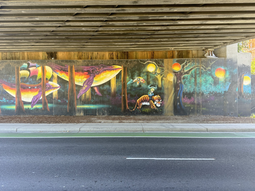 mural in West Sacramento by artist Sam Flores.