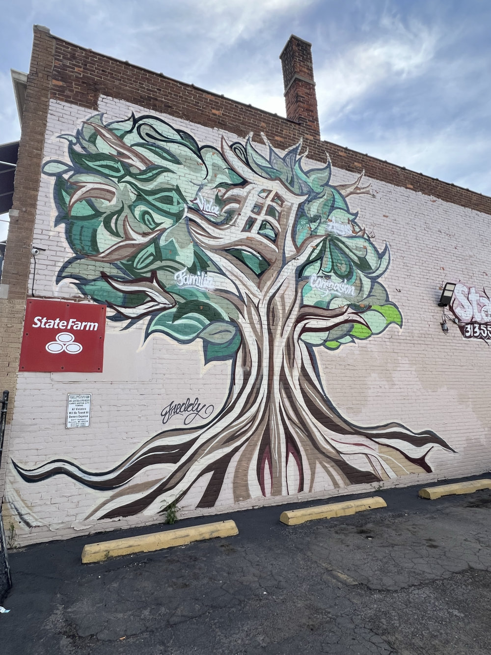 mural in Detroit by artist Freddy Diaz.