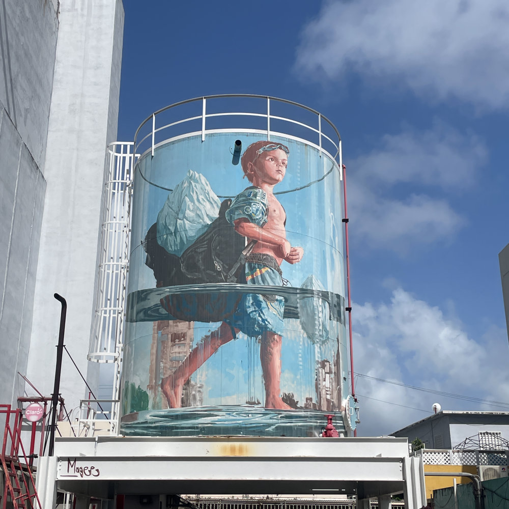 mural in San Juan by artist unknown.