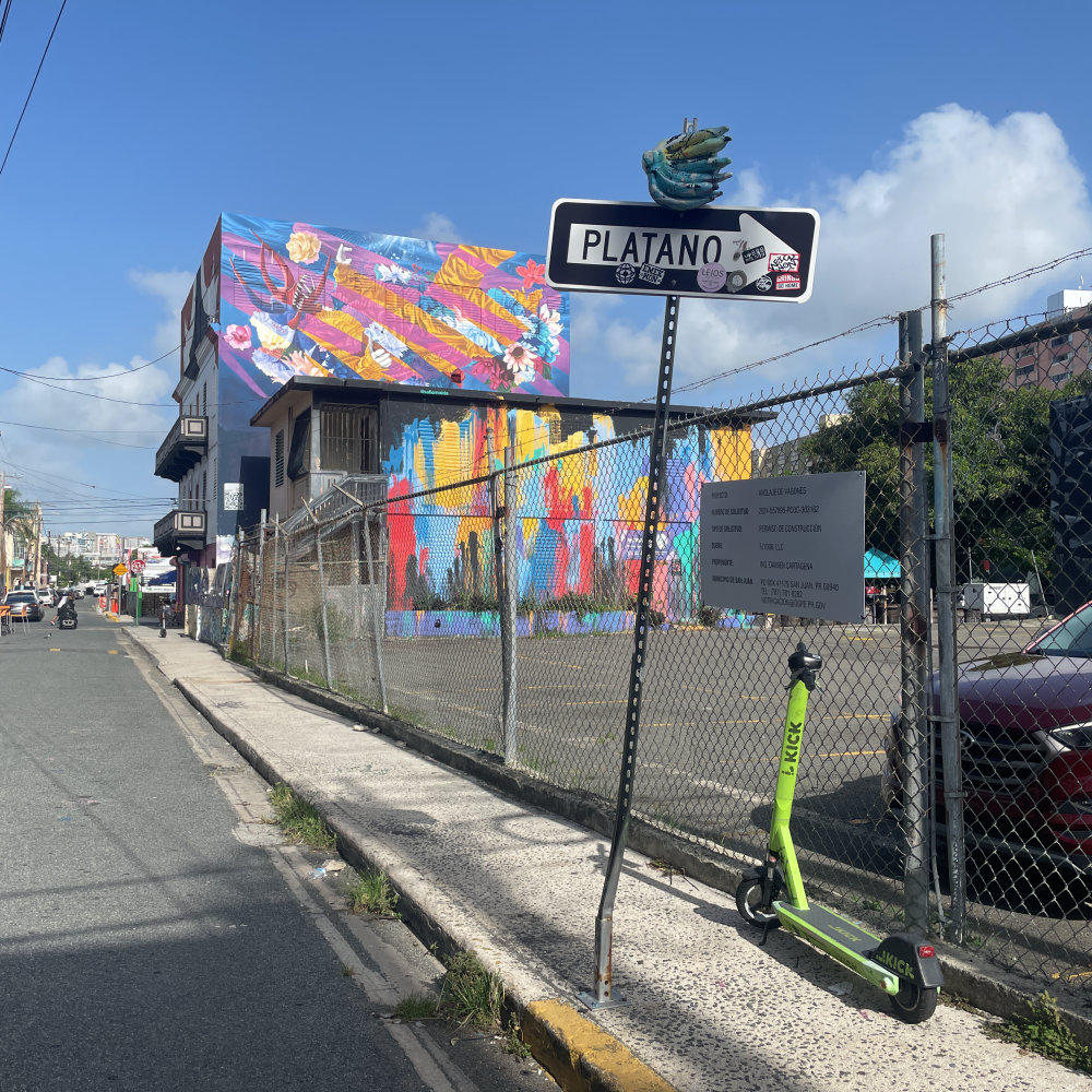 mural in San Juan by artist unknown.