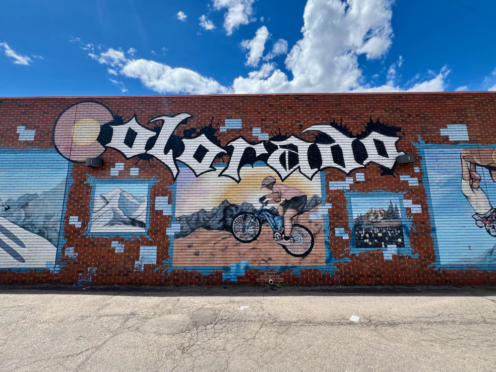 mural in Denver by artist unknown.