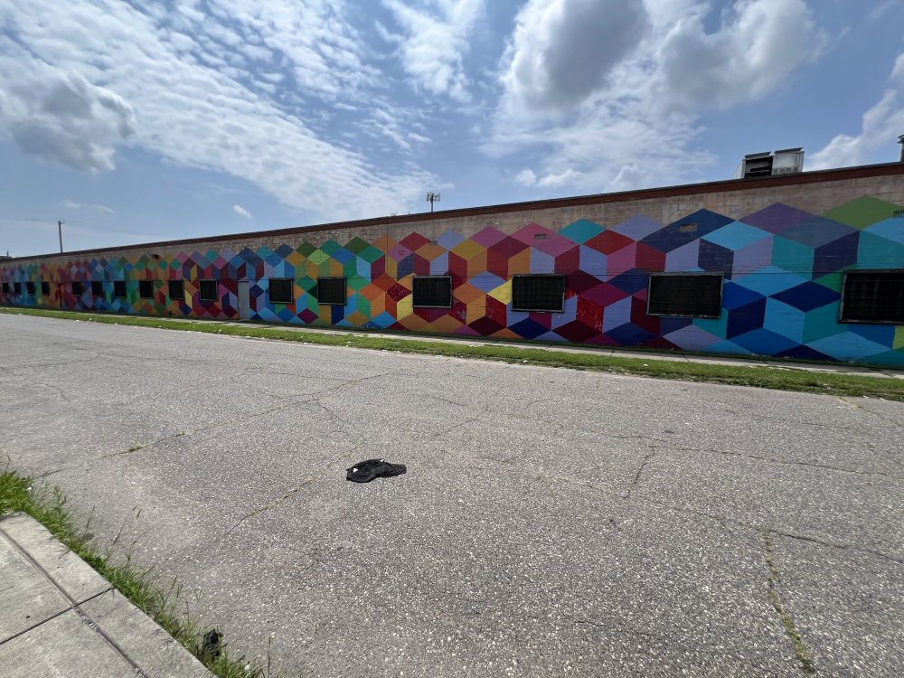 mural in Detroit by artist unknown.