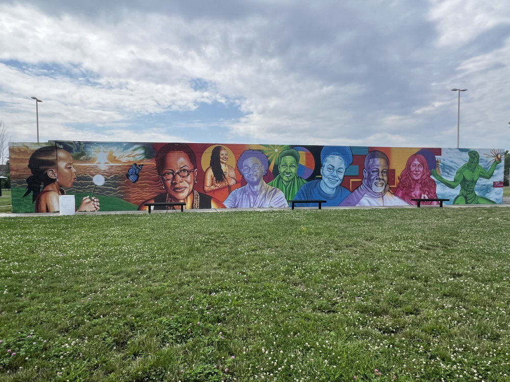 mural in Detroit by artist unknown.