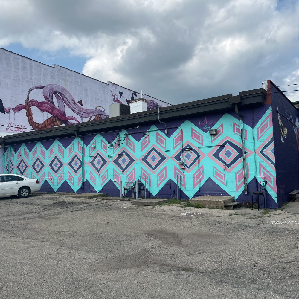 mural in Dubuque by artist unknown.