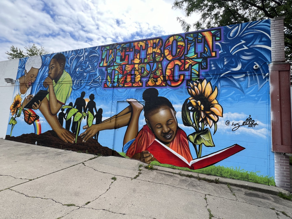 mural in Detroit by artist unknown.